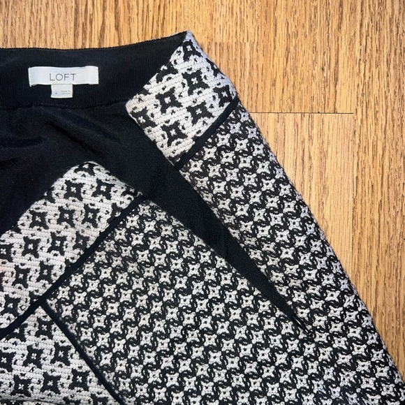 LOFT Skirt - Picture 4 of 5